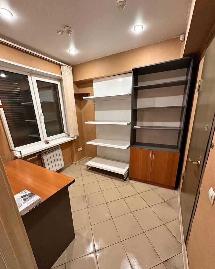 свободного назначения г Волгоград р-н Кировский ул им. Курчатова 4 фото 9