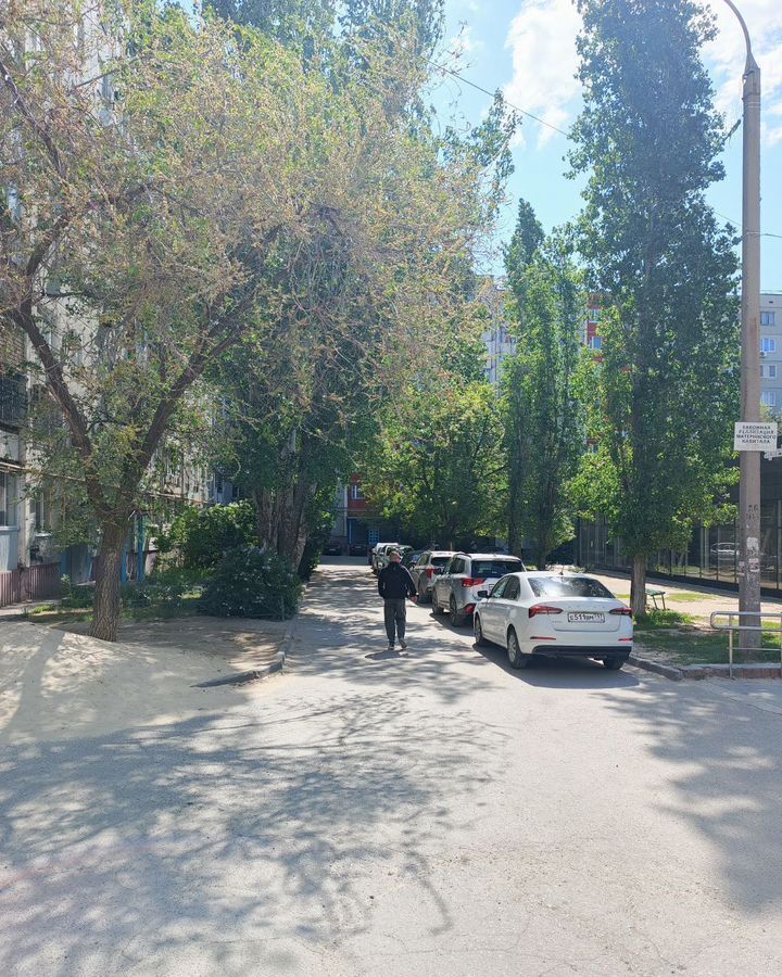 квартира г Волгоград р-н Краснооктябрьский ул им. Рихарда Зорге 46 фото 4