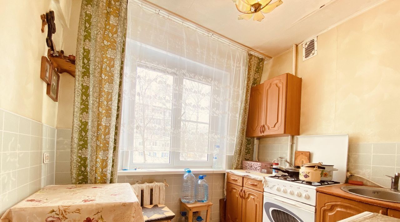 квартира р-н Узловский г Узловая кв-л 50 лет Октября 19 фото 3