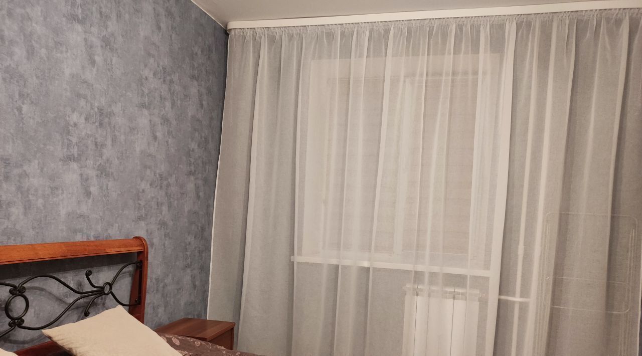 квартира г Саратов р-н Кировский ул им Лисина С.П. 7а фото 5