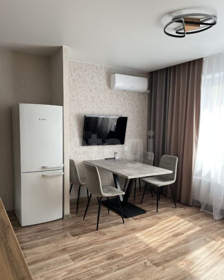квартира г Красноярск р-н Железнодорожный ул Дубровинского 110г фото 3