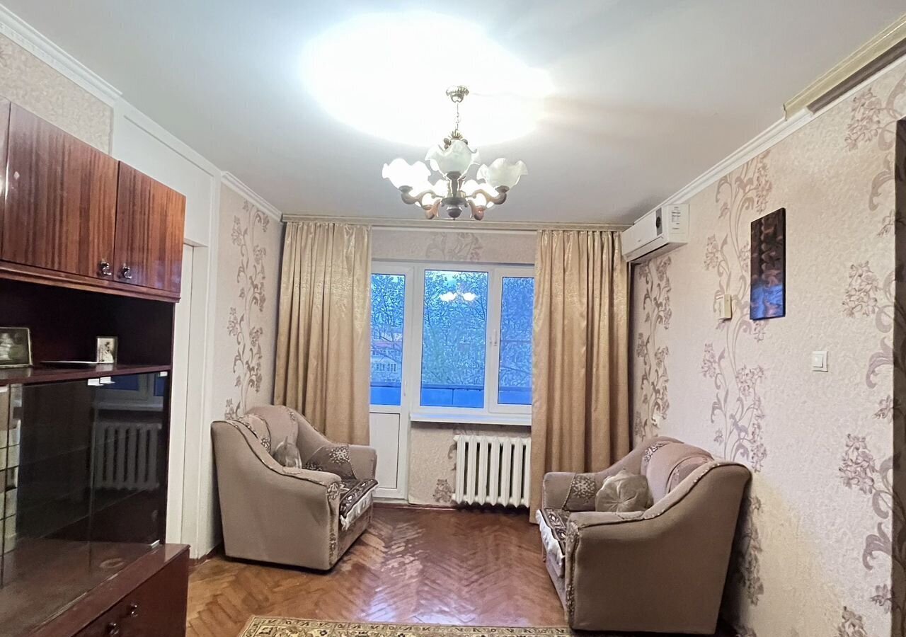 квартира г Невинномысск р-н Центр ул Партизанская 9а фото 1