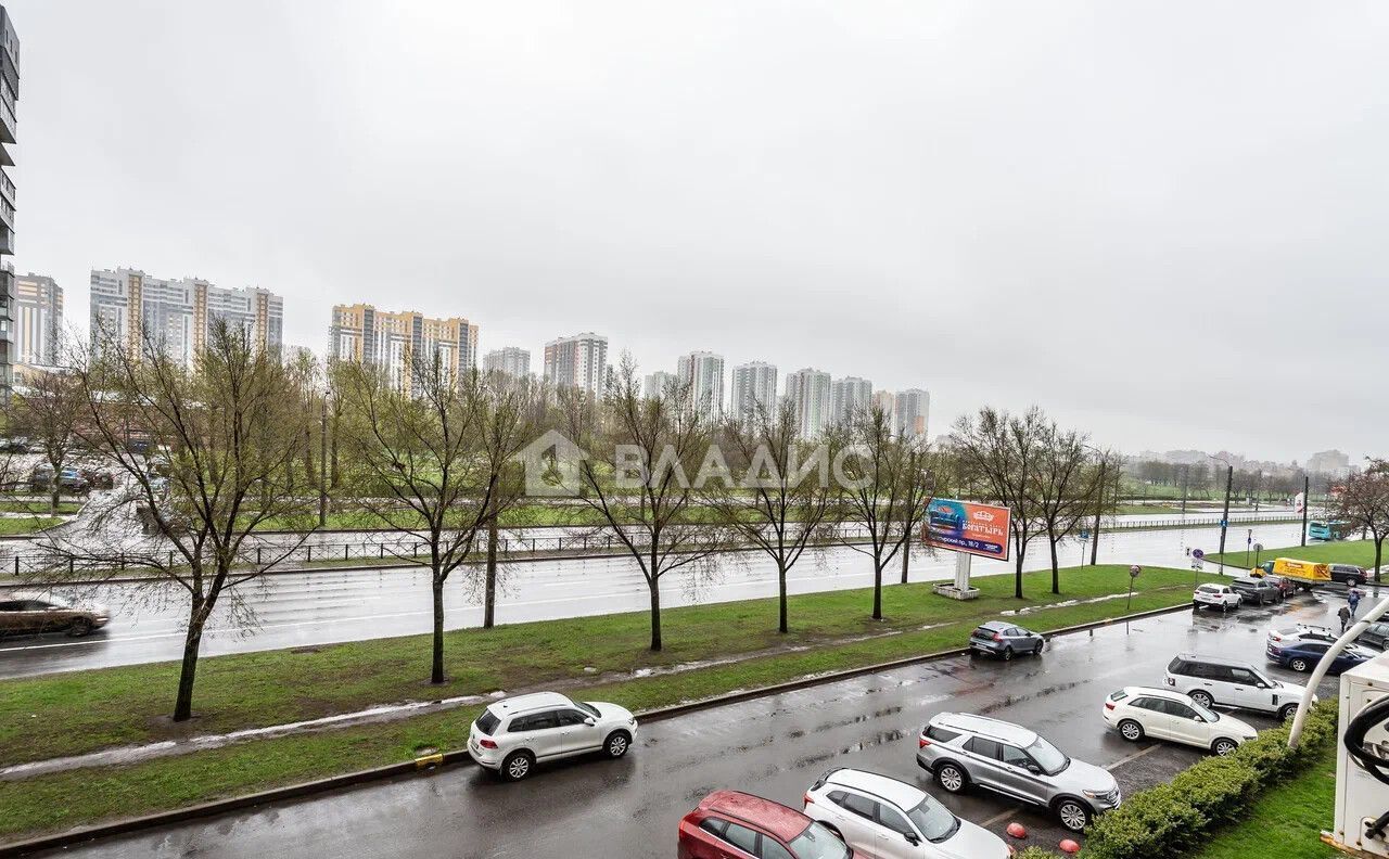 квартира г Санкт-Петербург метро Проспект Славы пр-кт Славы 52к/1 фото 17
