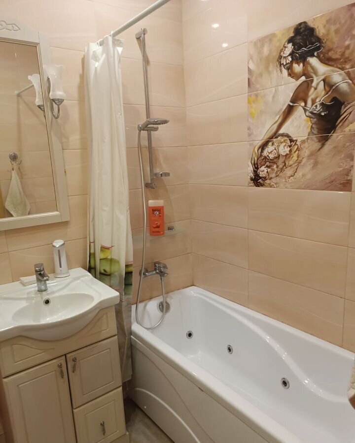 квартира г Краснодар р-н Карасунский ул Уральская 75к/2 фото 1