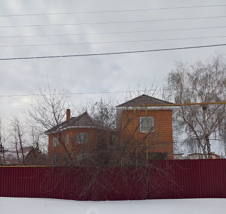 дом г Кинель пгт Алексеевка ул Братьев Володичкиных 34 фото 2