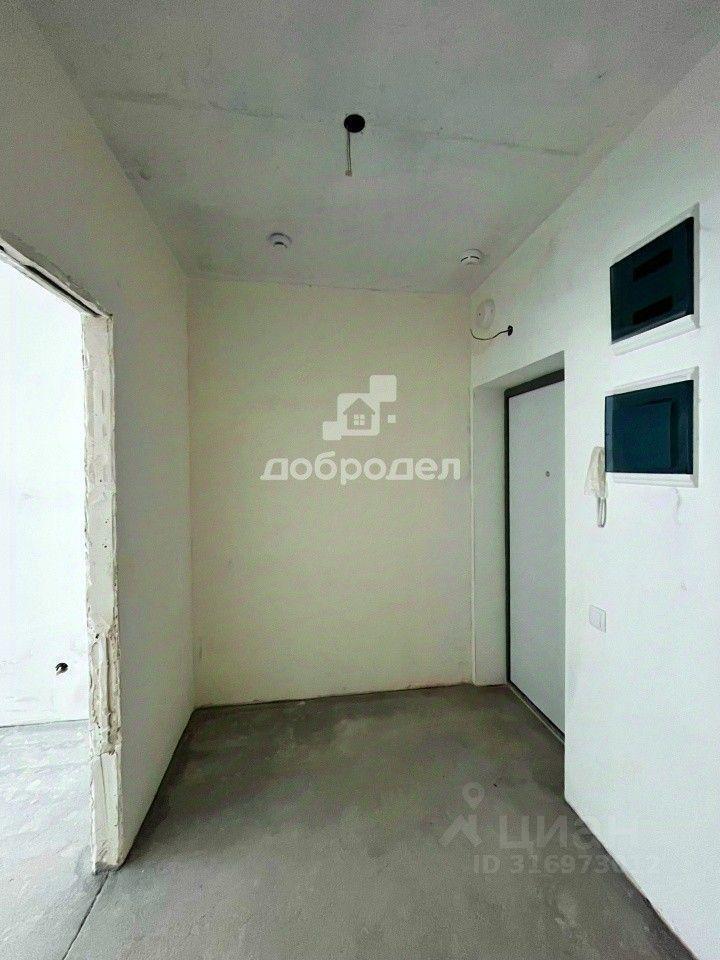 квартира г Екатеринбург Академический ул Академика Ландау 17/2 фото 2