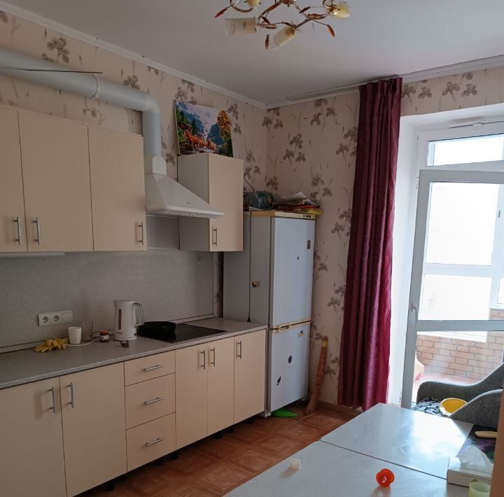 квартира р-н Боровский г Балабаново ул Южная 2б фото 4