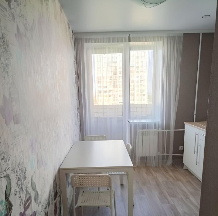 квартира г Саратов р-н Волжский ул Усть-Курдюмская 21 фото 3