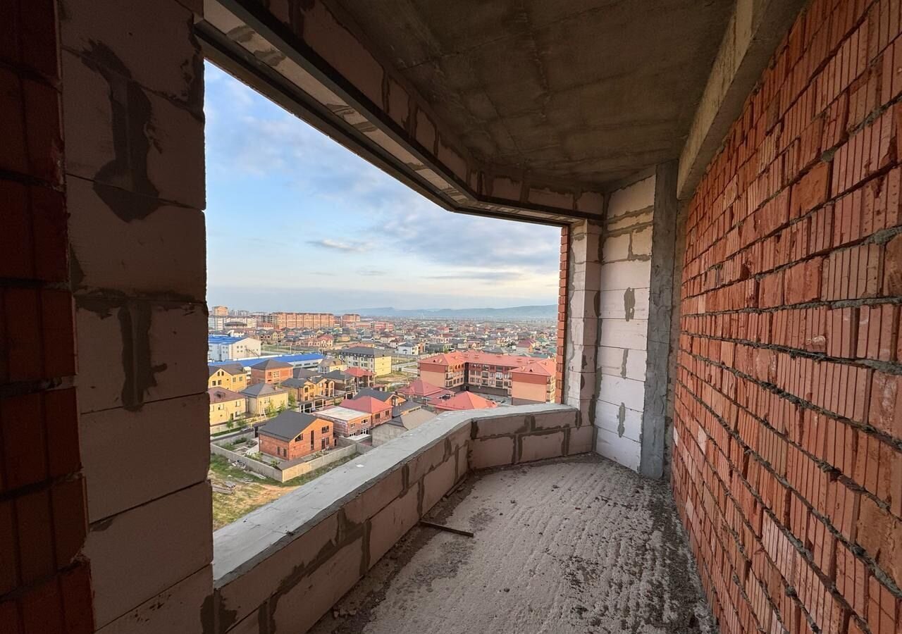 квартира г Махачкала р-н Ленинский пр-кт Насрутдинова 162 фото 2