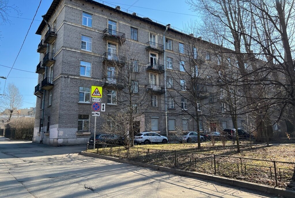квартира г Санкт-Петербург метро Василеостровская ул 16-я линия 65 Васильевского острова фото 12