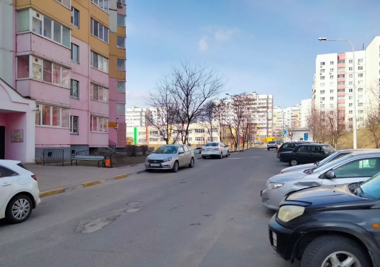 квартира г Белгород Западный ул Есенина 46 фото 24