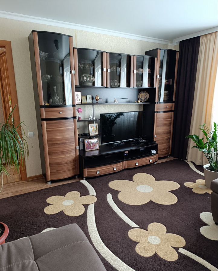 квартира г Бугуруслан 1-й мкр-н, 9Б фото 3