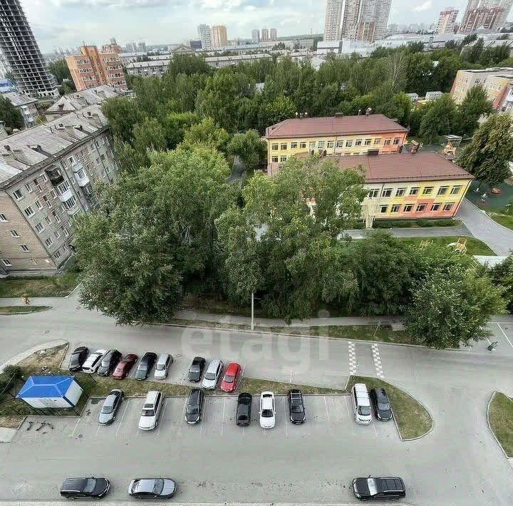 квартира г Новосибирск Заельцовская ул Танковая 32 фото 8