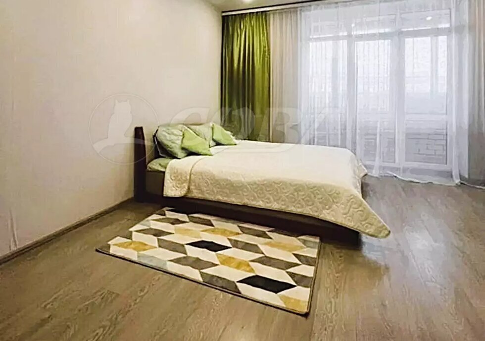 квартира г Тюмень ул Тимофея Чаркова 81к/1 фото 5