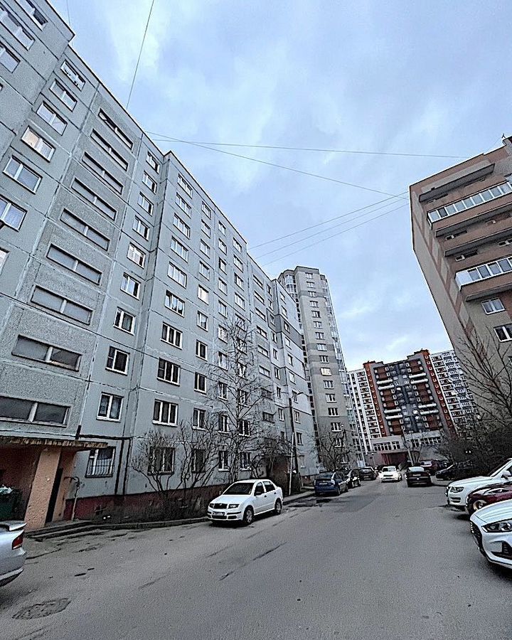 квартира г Калининград р-н Московский ул О.Кошевого 36 фото 1