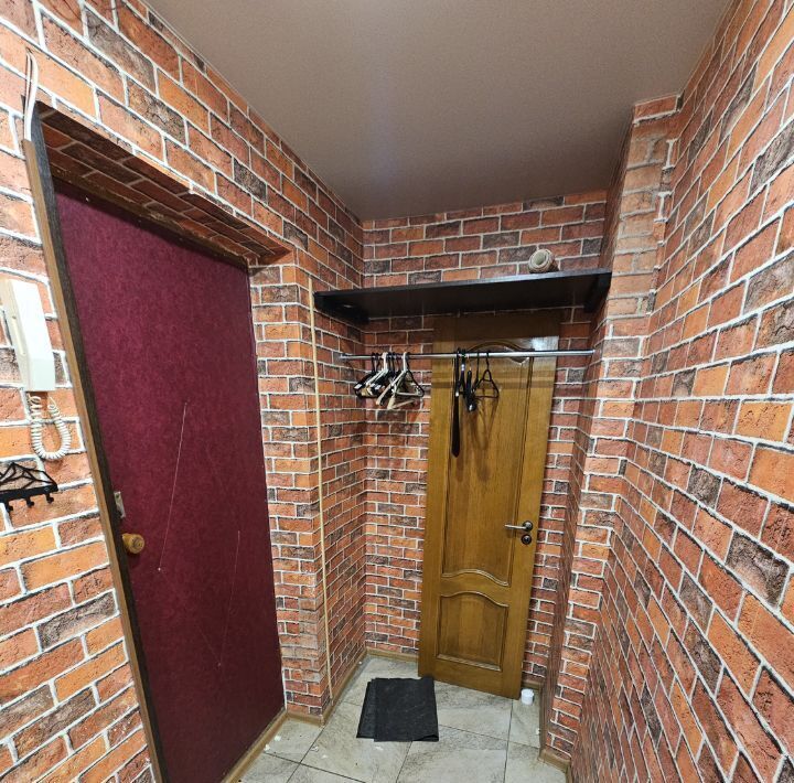 квартира г Омск р-н Центральный ул 21-я Амурская 32 фото 9
