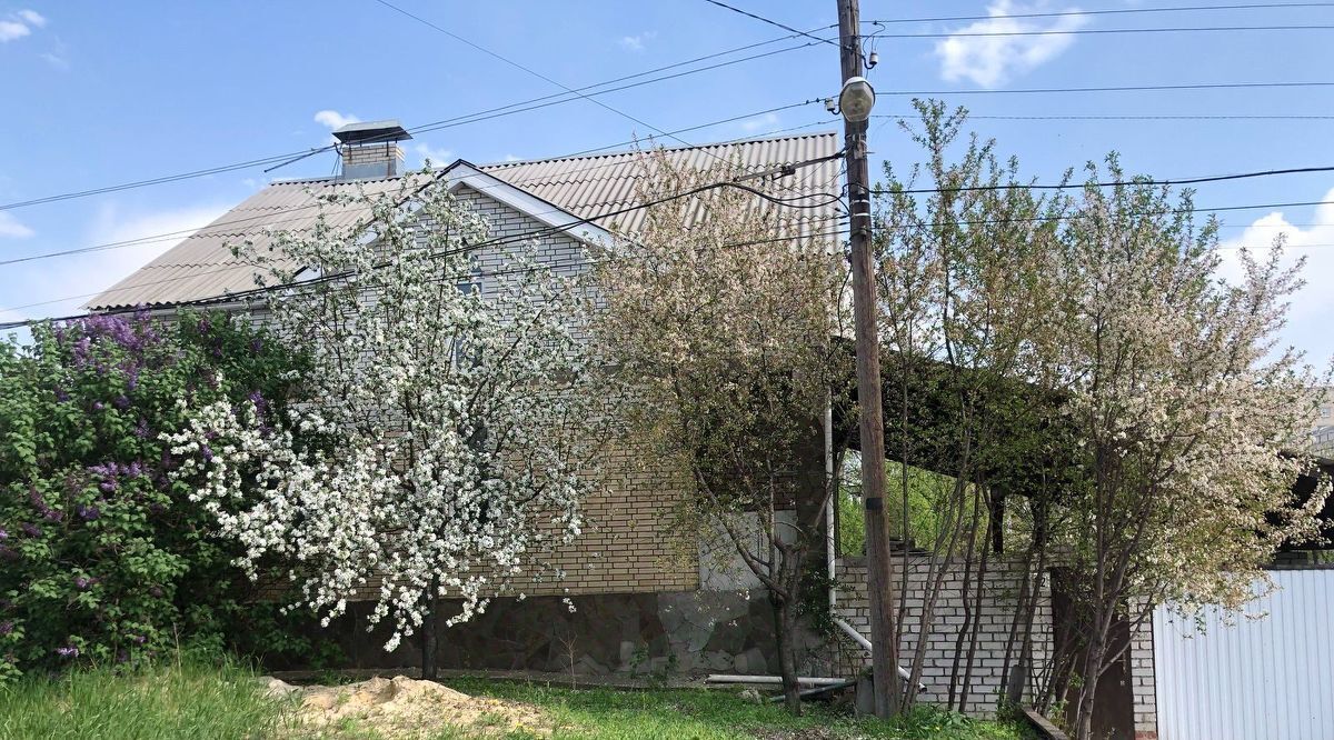 дом г Волгоград р-н Дзержинский ул Грузинская 52 фото 3