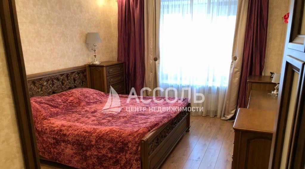 квартира г Омск р-н Центральный ул Комиссаровская 2 фото 8