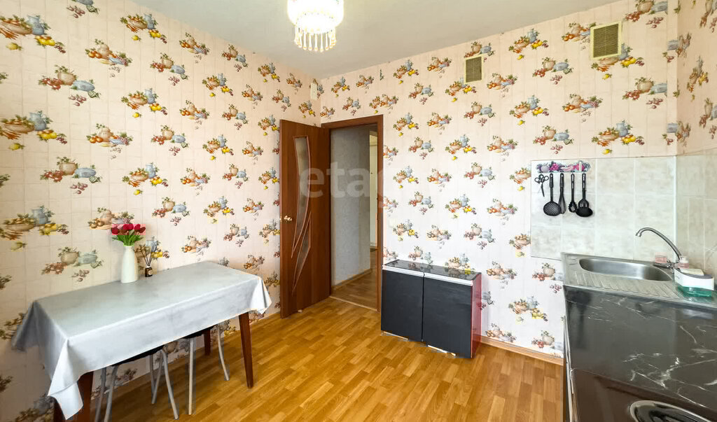 квартира г Ульяновск р-н Засвияжский ул Кузоватовская 40б фото 6