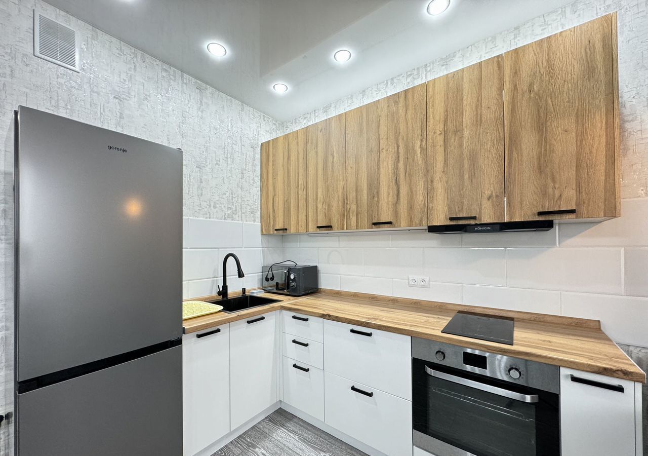 квартира г Краснодар р-н Центральный ул Колхозная 5/1 фото 1