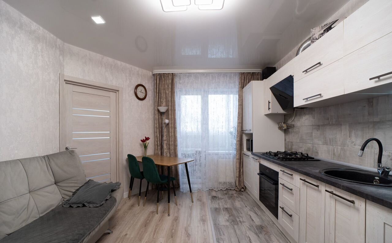 квартира г Калининград р-н Ленинградский ул В.Гакуна 5 фото 3