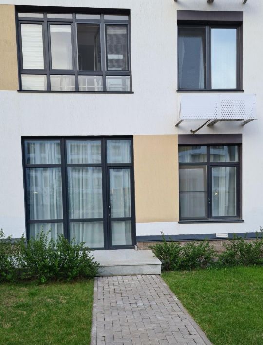 квартира г Уфа р-н Кировский ул Академика Сулейманова 12 фото 6