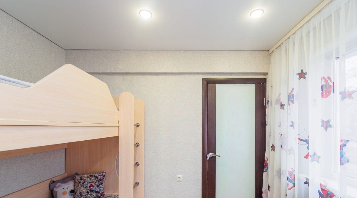квартира г Омск р-н Кировский Звёздный ул Бережного 6а фото 24