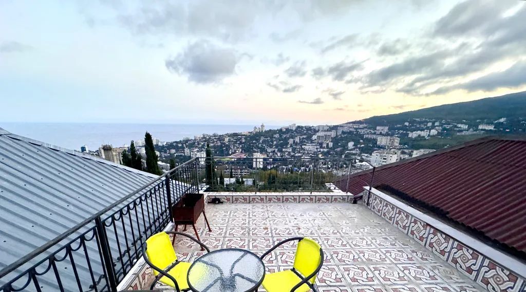комната г Ялта ул Тимирязева 27к фото 8