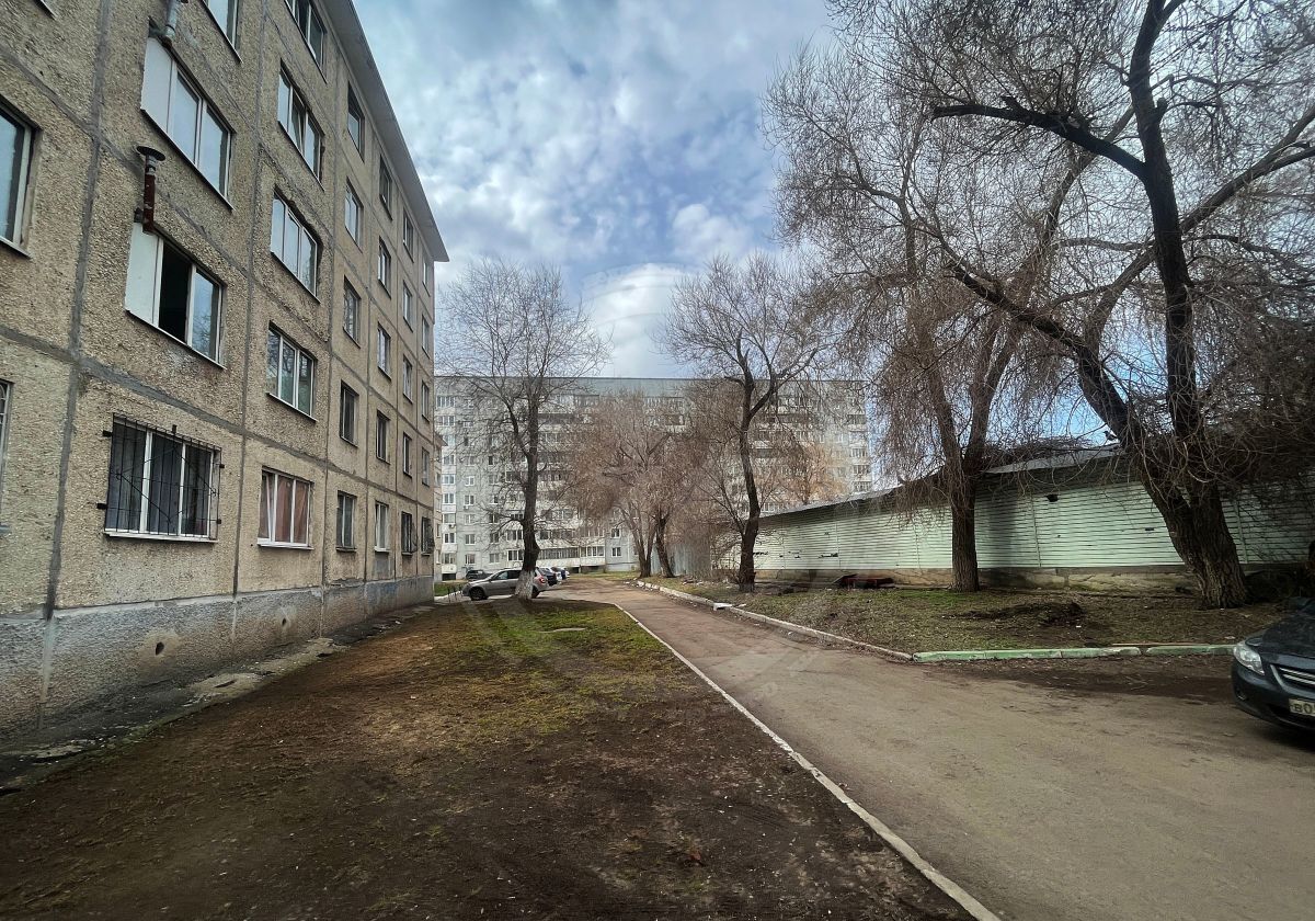 квартира г Оренбург р-н Центральный пер Заводской 28 фото 12