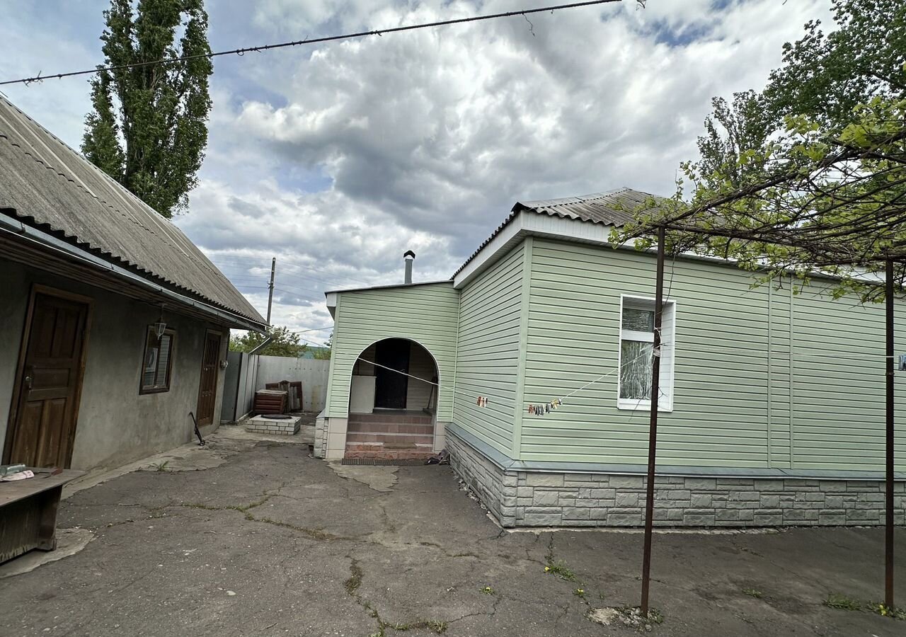 дом р-н Бобровский г Бобров ул Гагарина 252 фото 6