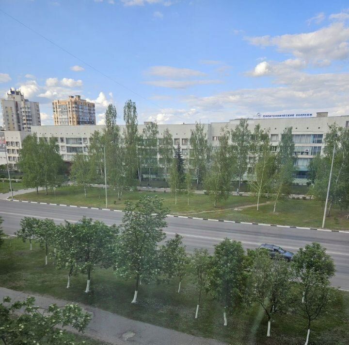 квартира г Старый Оскол микрорайон Ольминского 1А фото 11