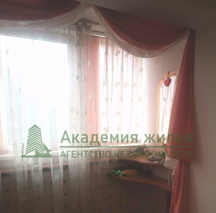 квартира г Саратов р-н Волжский ул Соколовогорская 24а фото 17