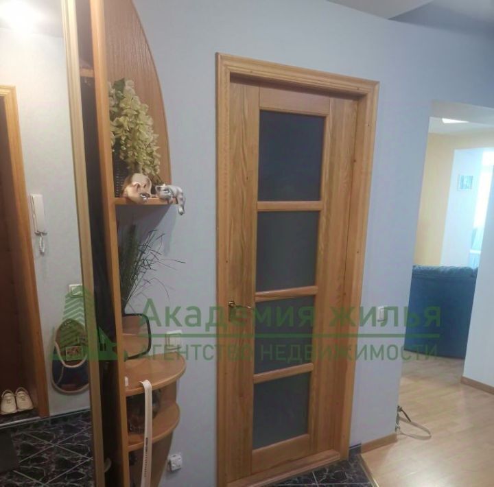 квартира г Саратов р-н Волжский ул Соколовогорская 24а фото 26