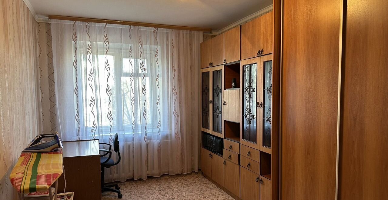 квартира г Белогорск ул Кирова 6 фото 6