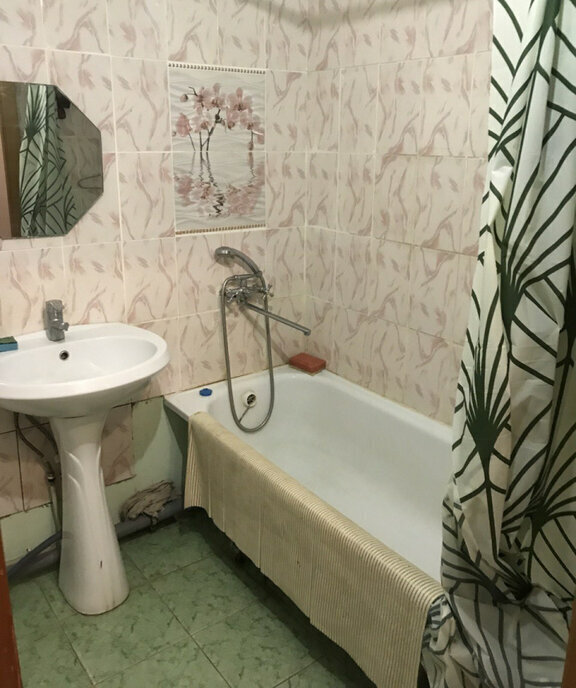 комната г Екатеринбург Чкаловская ул Краснолесья 16к/3 фото 10