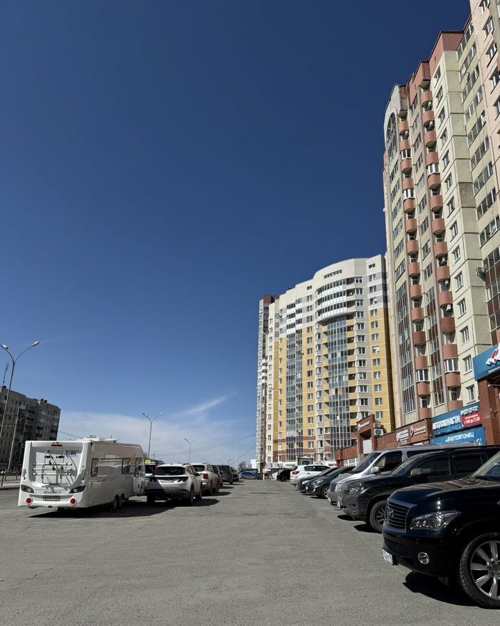 квартира г Екатеринбург р-н Кировский Уральская ул Уральская 77 фото 3