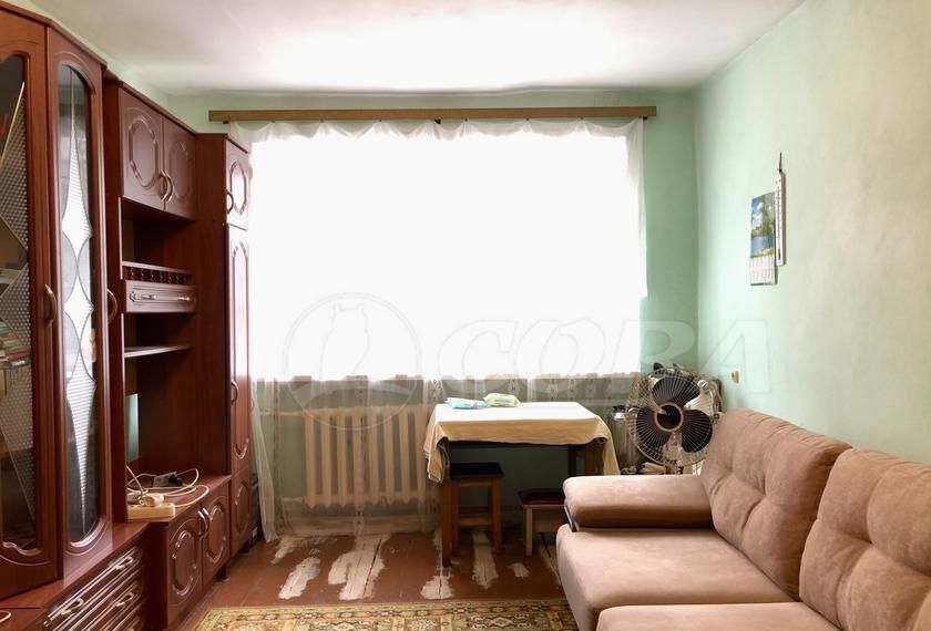 квартира г Тюмень р-н Центральный ул 50 лет Октября 33 фото 3