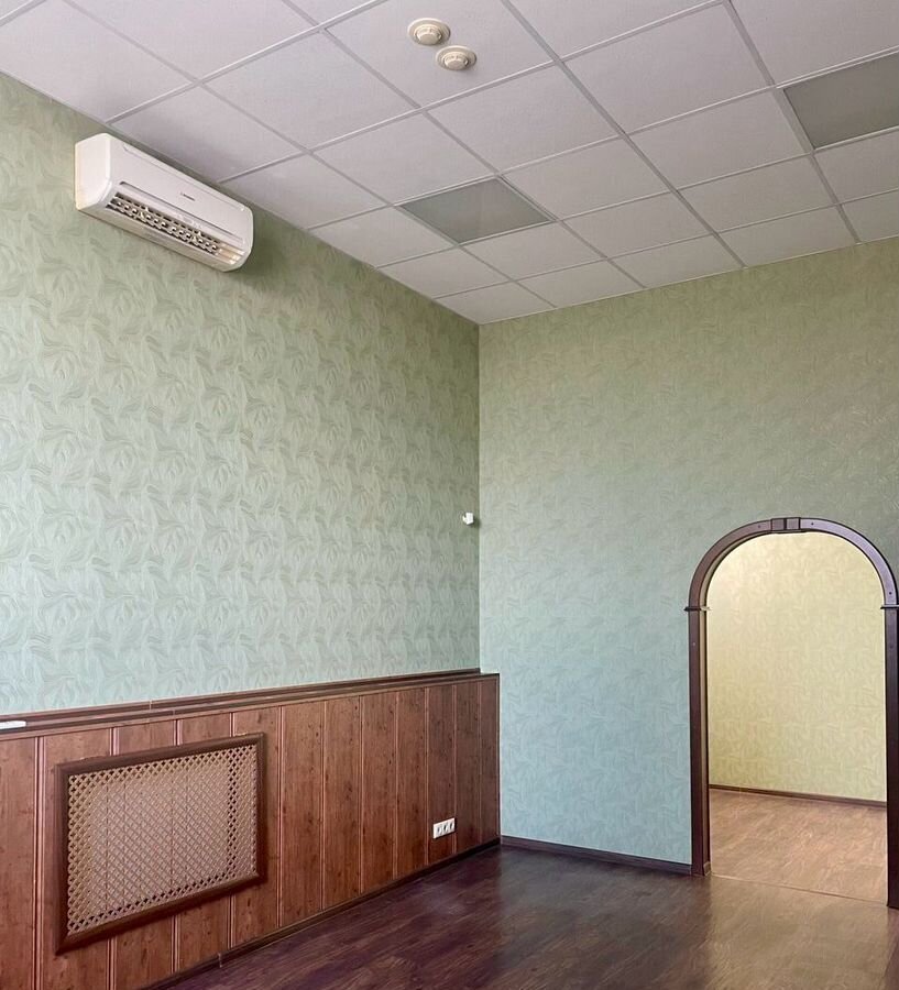 офис г Омск р-н Кировский пр-кт Комарова 11к/1 фото 1