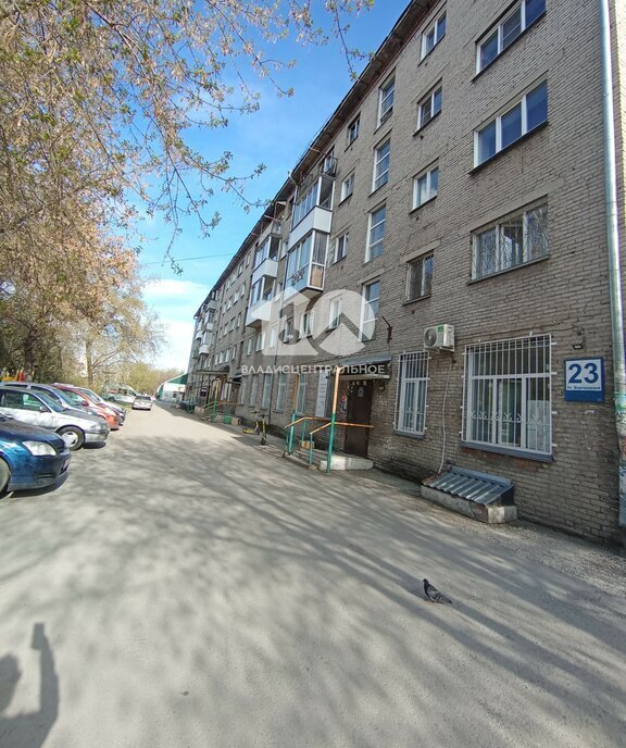 квартира г Новосибирск р-н Кировский ул Вертковская 23 Площадь Маркса фото 8