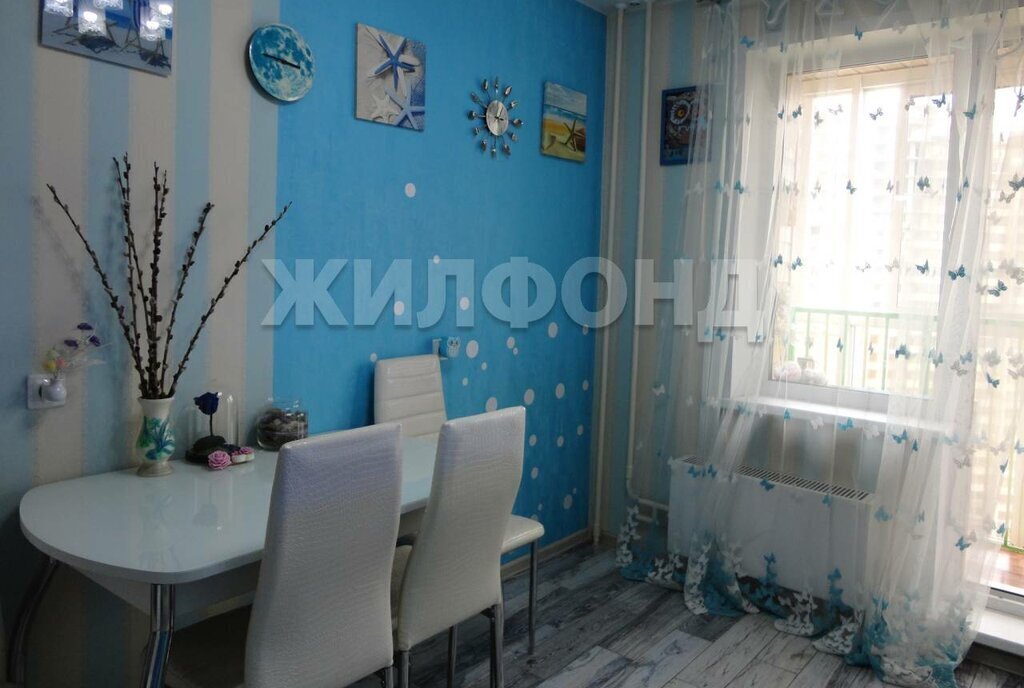 квартира г Новосибирск Золотая Нива ул Красносельская 6/1 фото 3