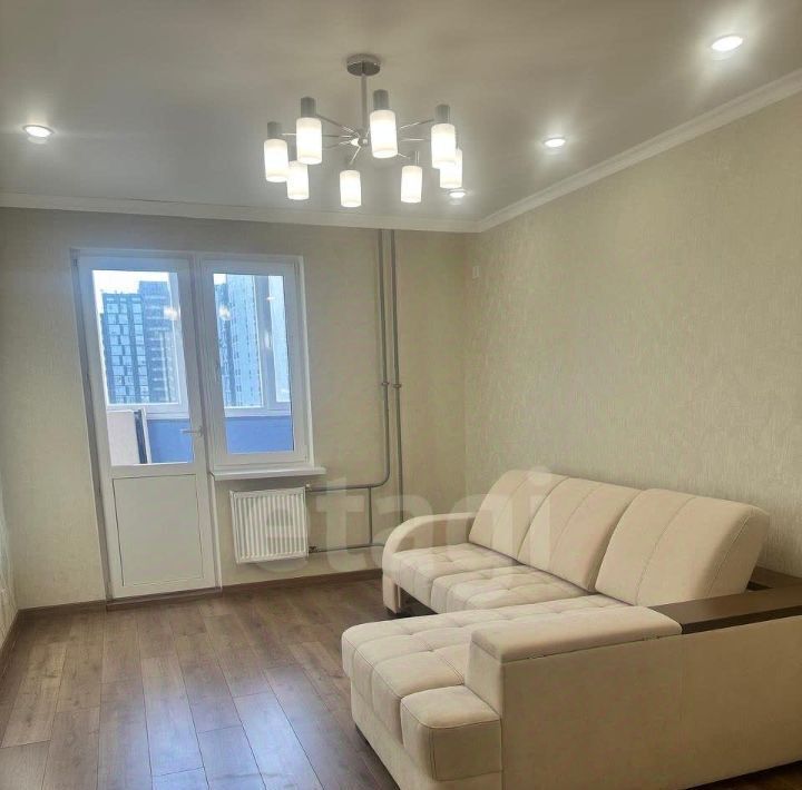 квартира г Оренбург р-н Дзержинский ул Автомобилистов 15 фото 2