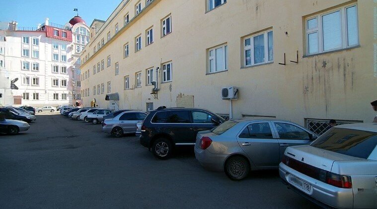 торговое помещение г Казань метро Площадь Тукая ул Марселя Салимжанова 5 фото 2