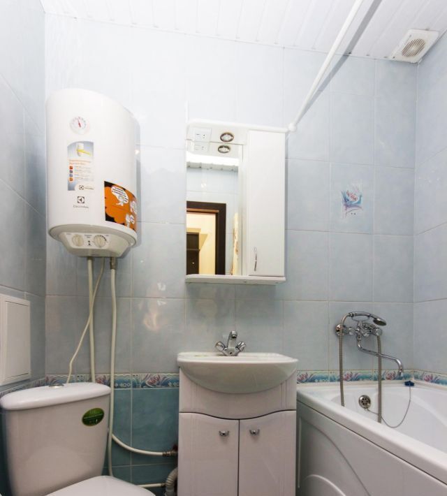 комната г Тюмень р-н Центральный ул Тарская 89 фото 8