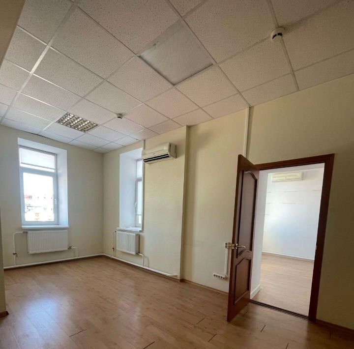 офис г Хабаровск р-н Центральный ул Ленина 18в фото 7