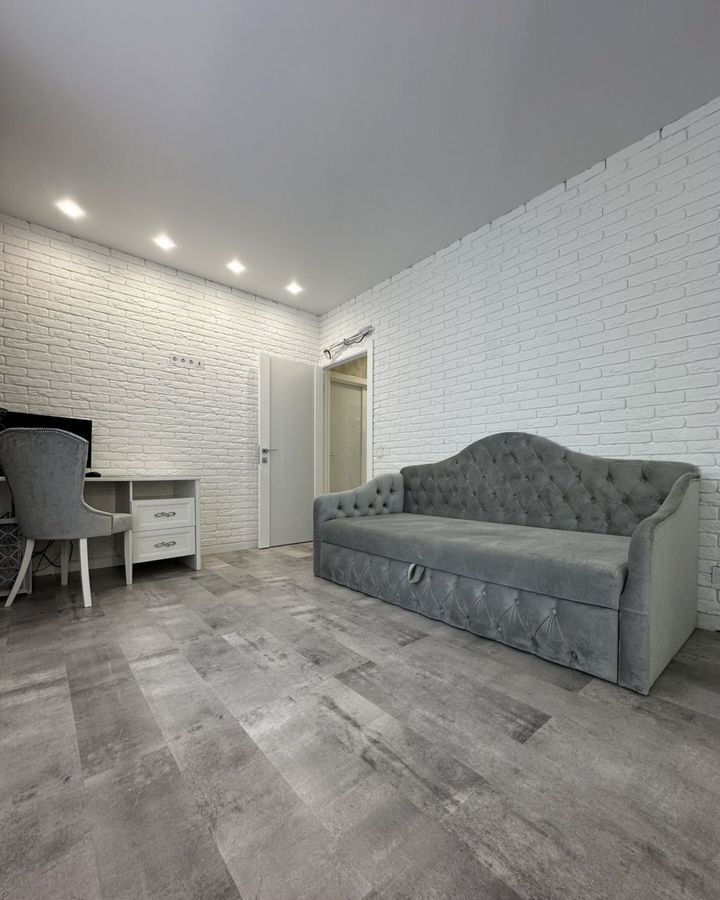 квартира г Уфа р-н Орджоникидзевский пр-кт Октября 107а фото 14