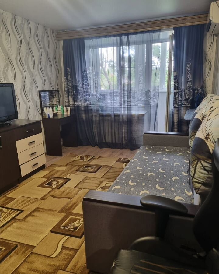 квартира г Каменск-Шахтинский пер Башкевича 72 фото 9