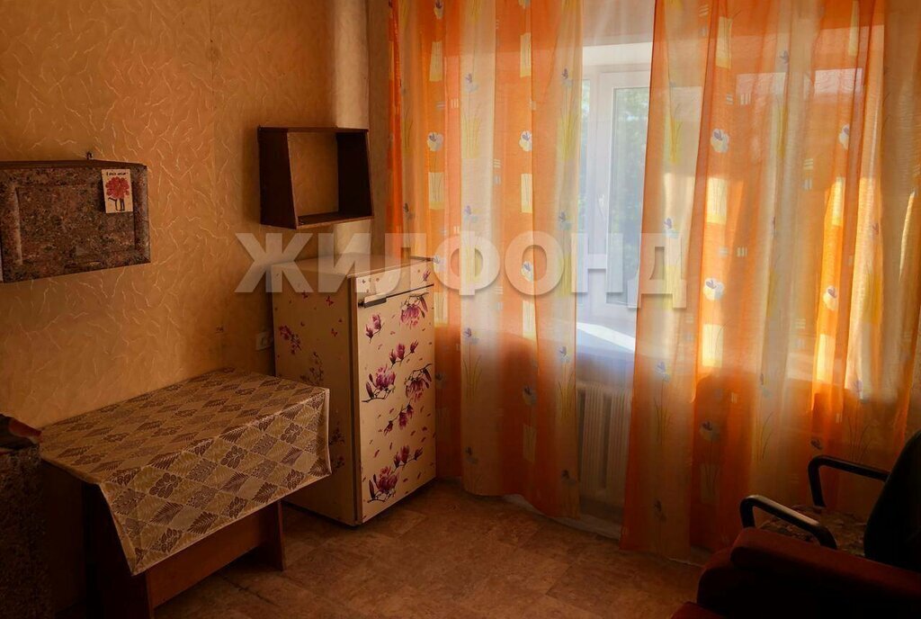 комната г Абакан ул Кошурникова 2 фото 2