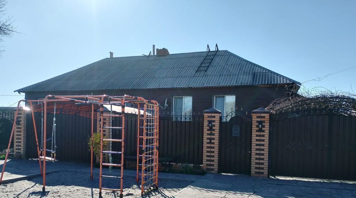 дом г Льгов ул Ким фото 1