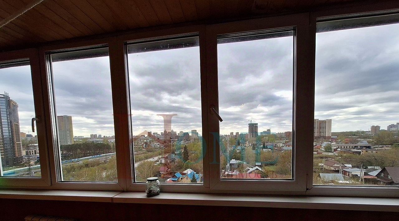 квартира г Новосибирск Заельцовская ул Лебедевского 4 фото 3