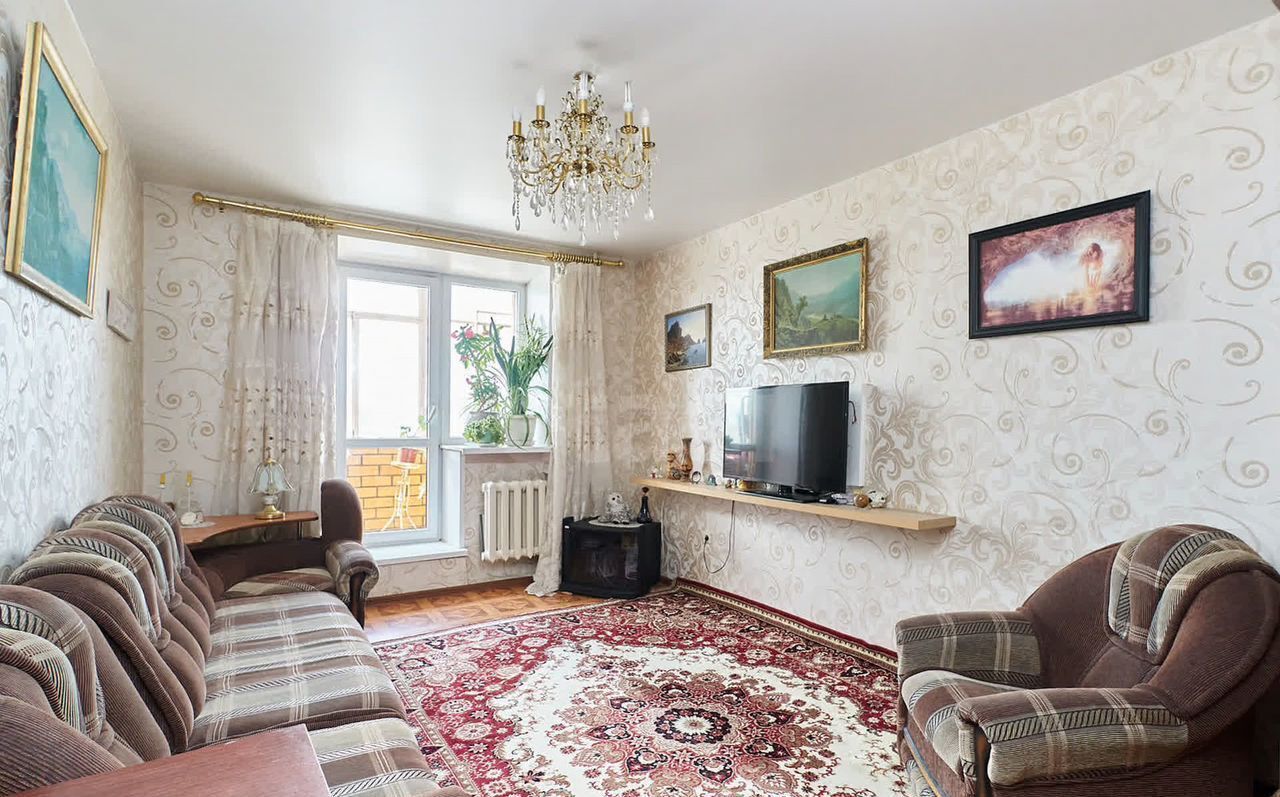 квартира г Тюмень р-н Центральный ул 50 лет ВЛКСМ 33 фото 1